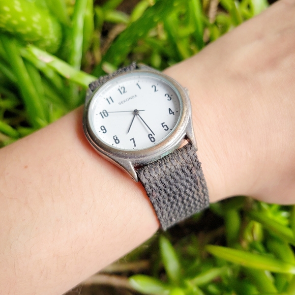 Vintage Sekonda Watch - Picture 5 of 8